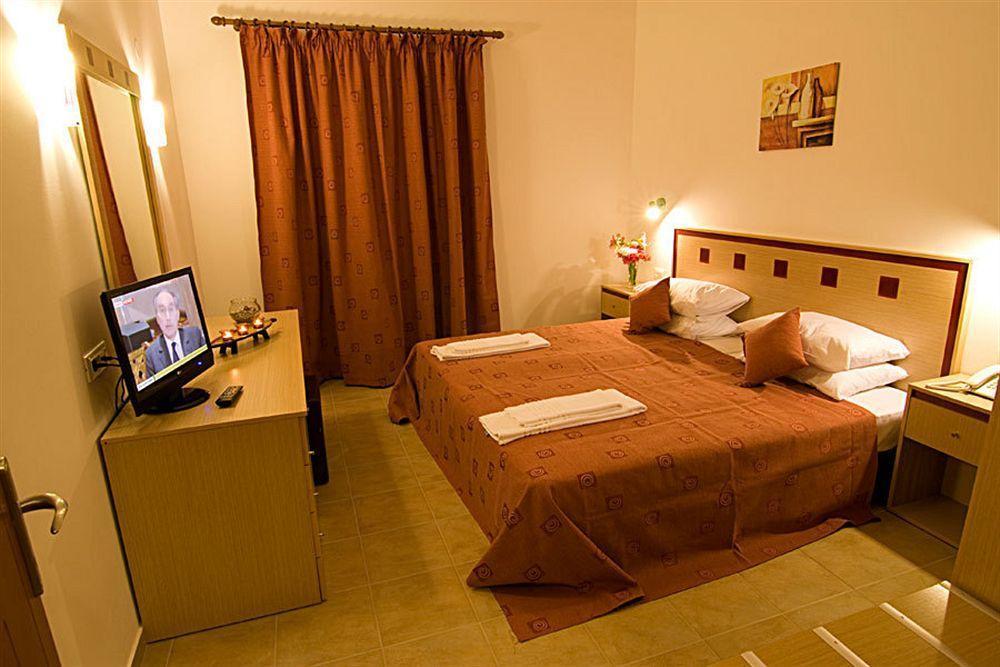 Aparthotel Lindos Blue Sky Exterior foto